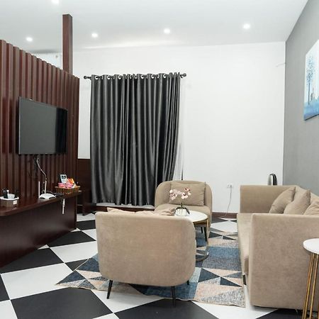 Anh Anh Luxury Hotel Tuyen Quang Kültér fotó
