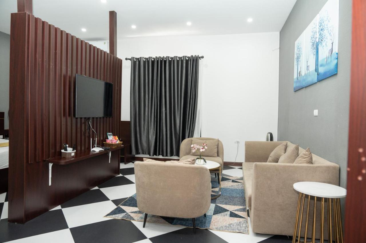 Anh Anh Luxury Hotel Tuyen Quang Kültér fotó
